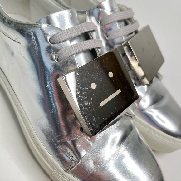 ACNE STUDIOS Adriana Silver Metallic Calf Leather Emotion Plate Face Sneakers - Picture 6 of 14